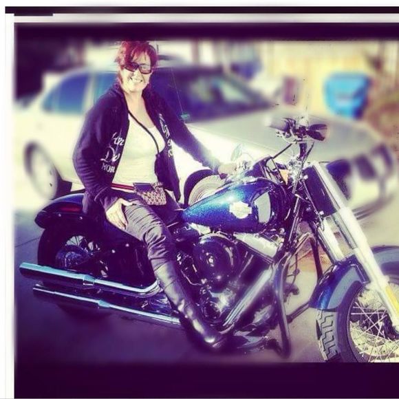 Meet your Posher, Biby - Picture 1 of 1